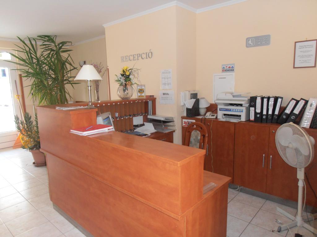 Hotel Kristaly Hajdúszoboszló Buitenkant foto