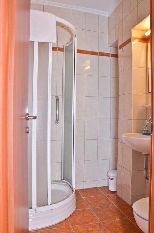 Hotel Kristaly Hajdúszoboszló Buitenkant foto